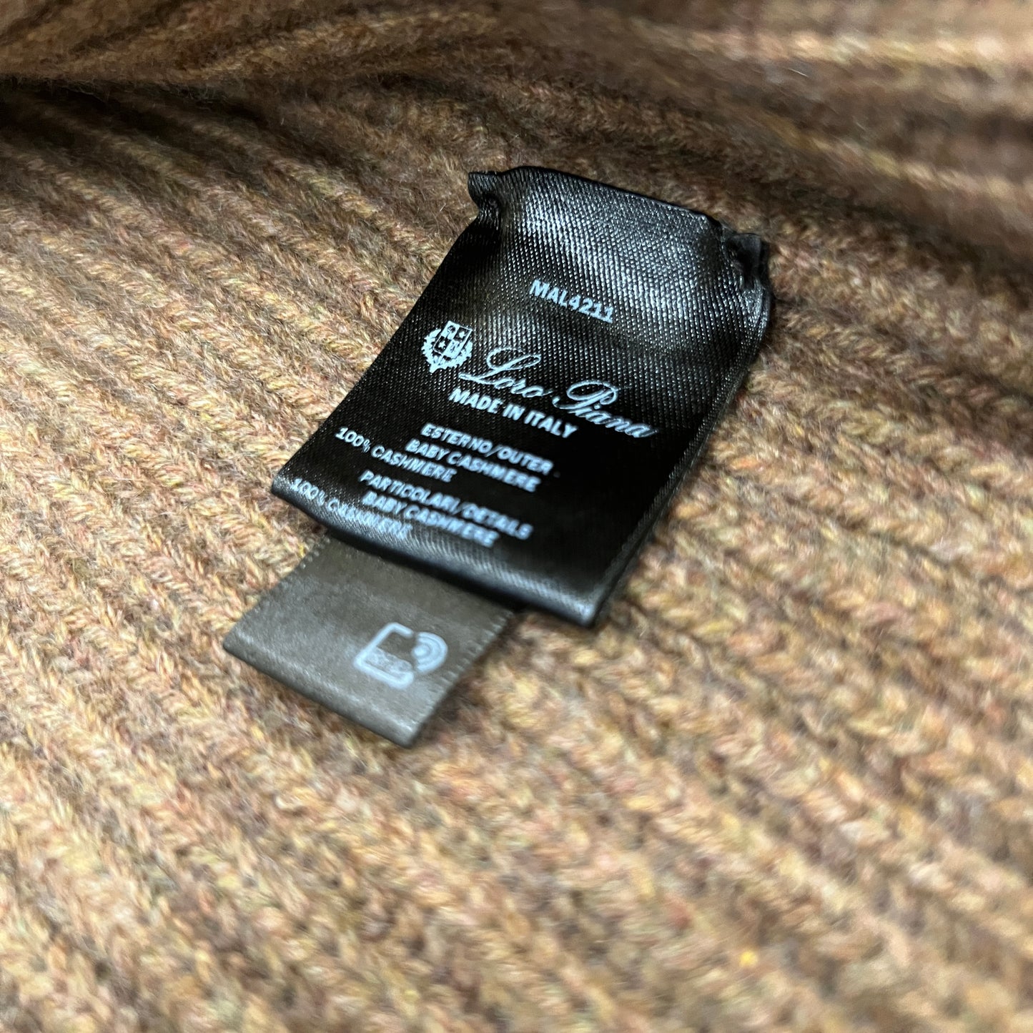 Loro Piana Fobello Baby Cashmere Cardigan w/enamel buttons