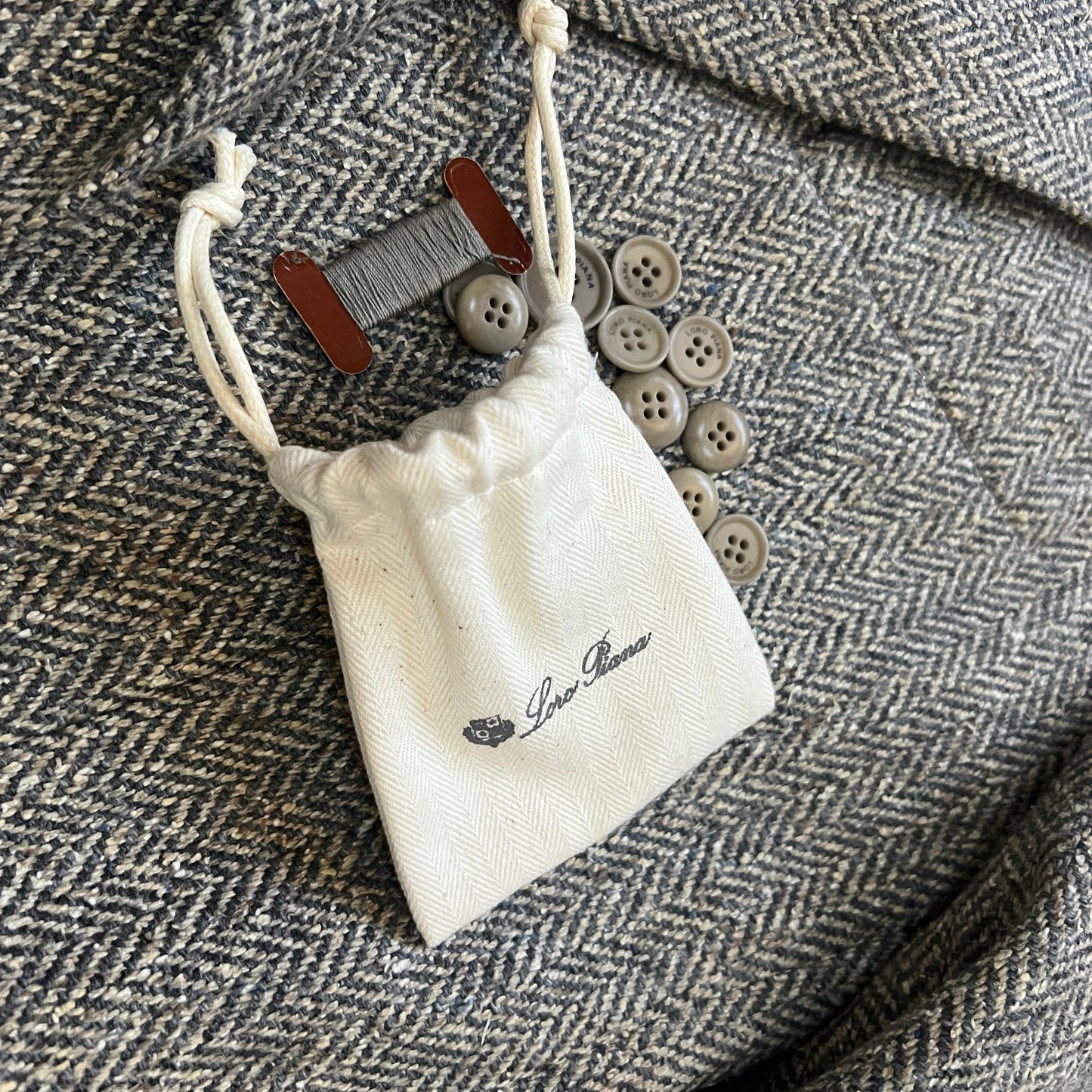 Loro Piana Herringbone Cashmere Sport Coat