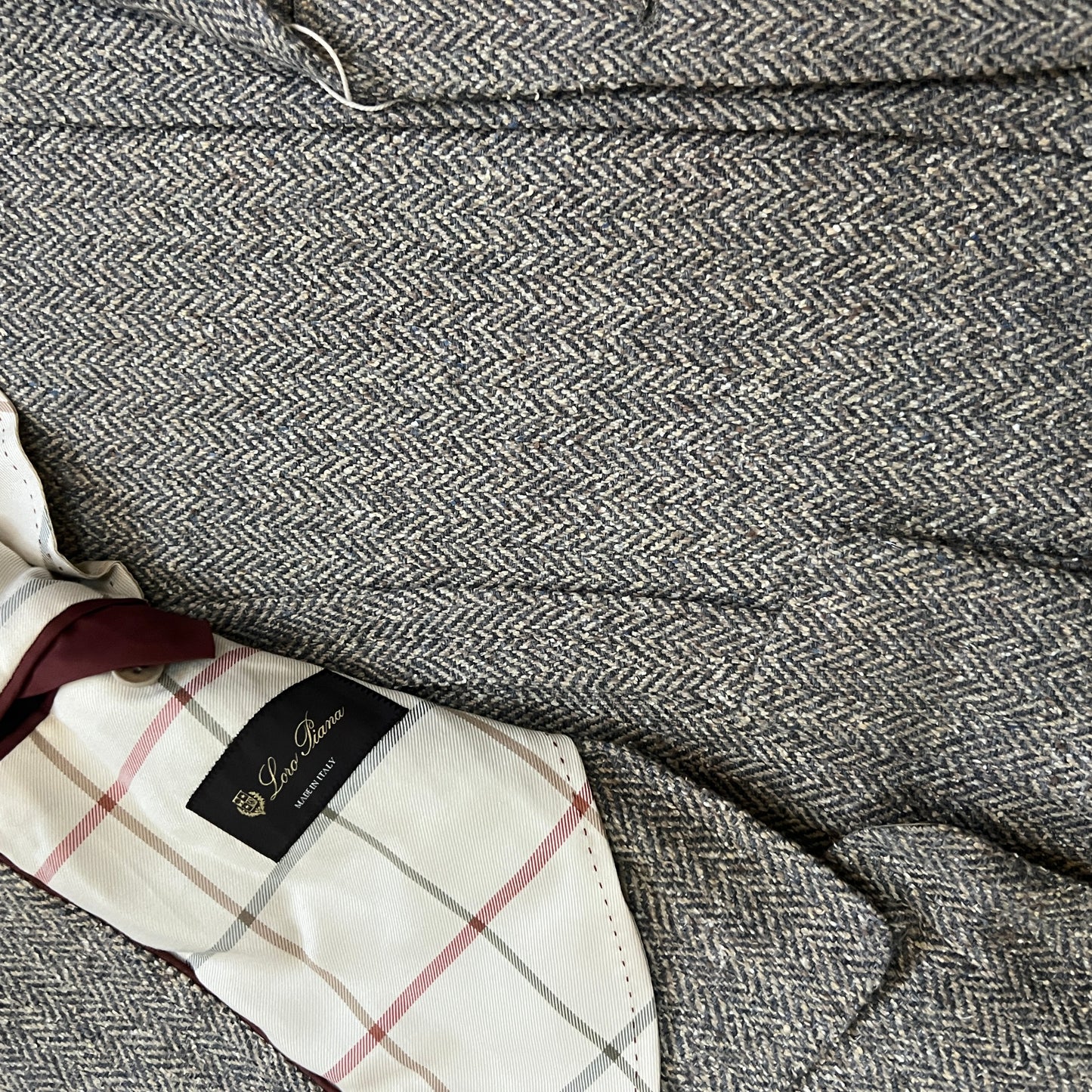 Loro Piana Herringbone Cashmere Sport Coat