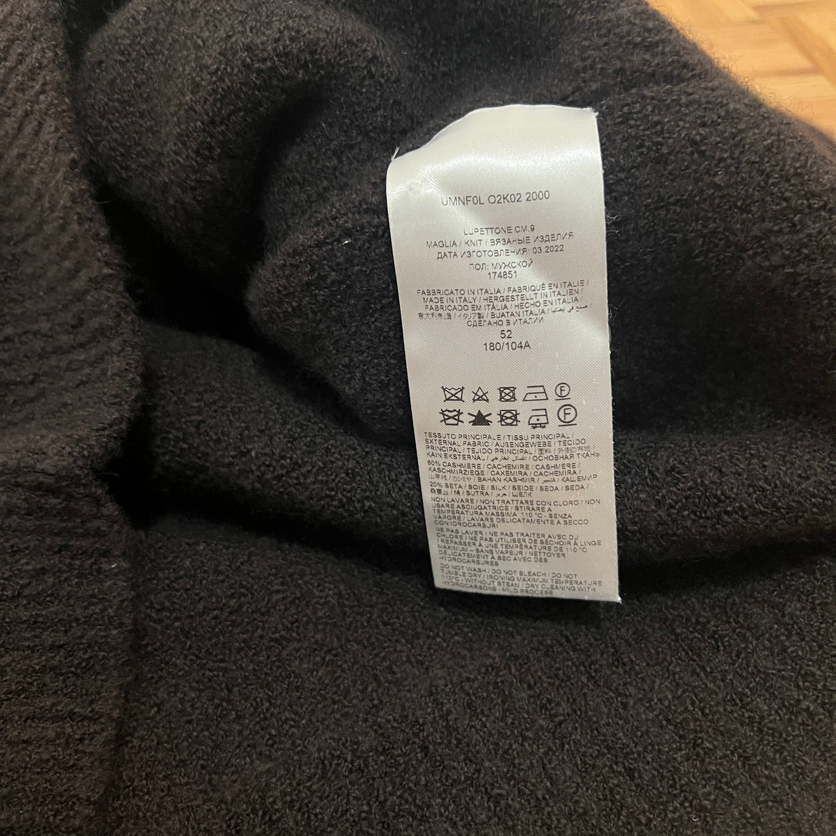 Brioni Cashmere Silk Boulce Mock Neck Sweater