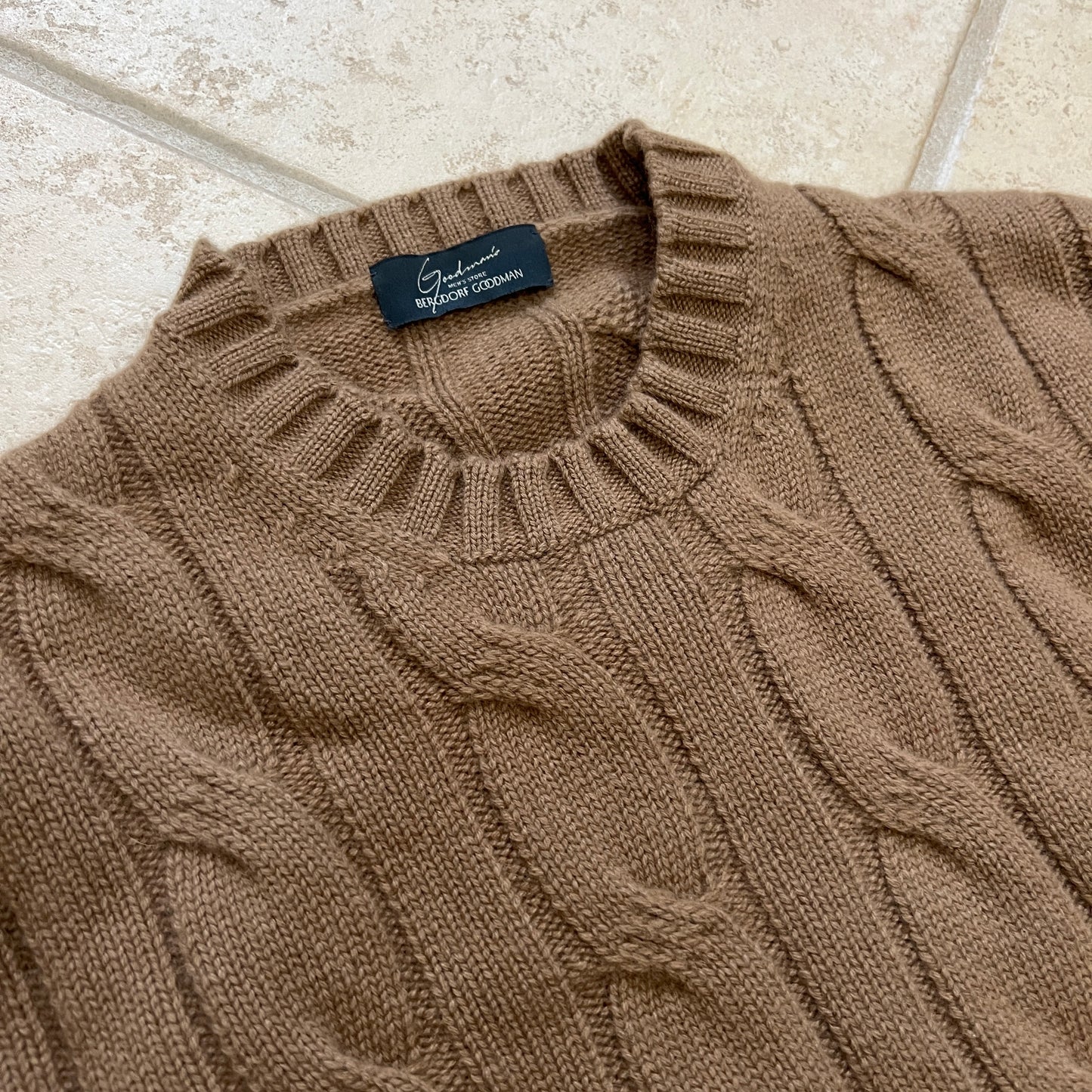 Bergdorf Goodman Cashmere Crewneck