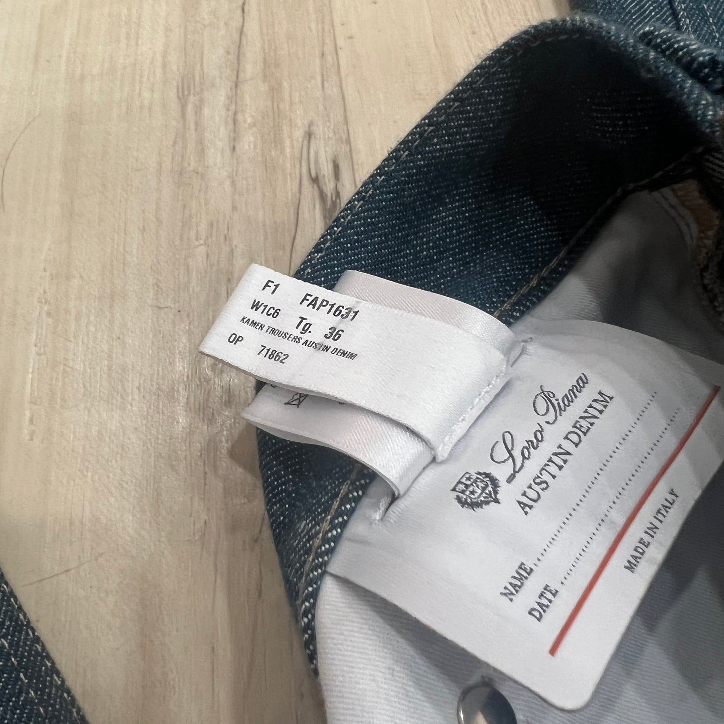 Loro Piana Kamen Austin Jeans (36)